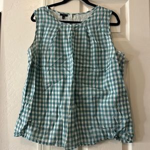 Like new ! Talbots sleeveless top in gingham